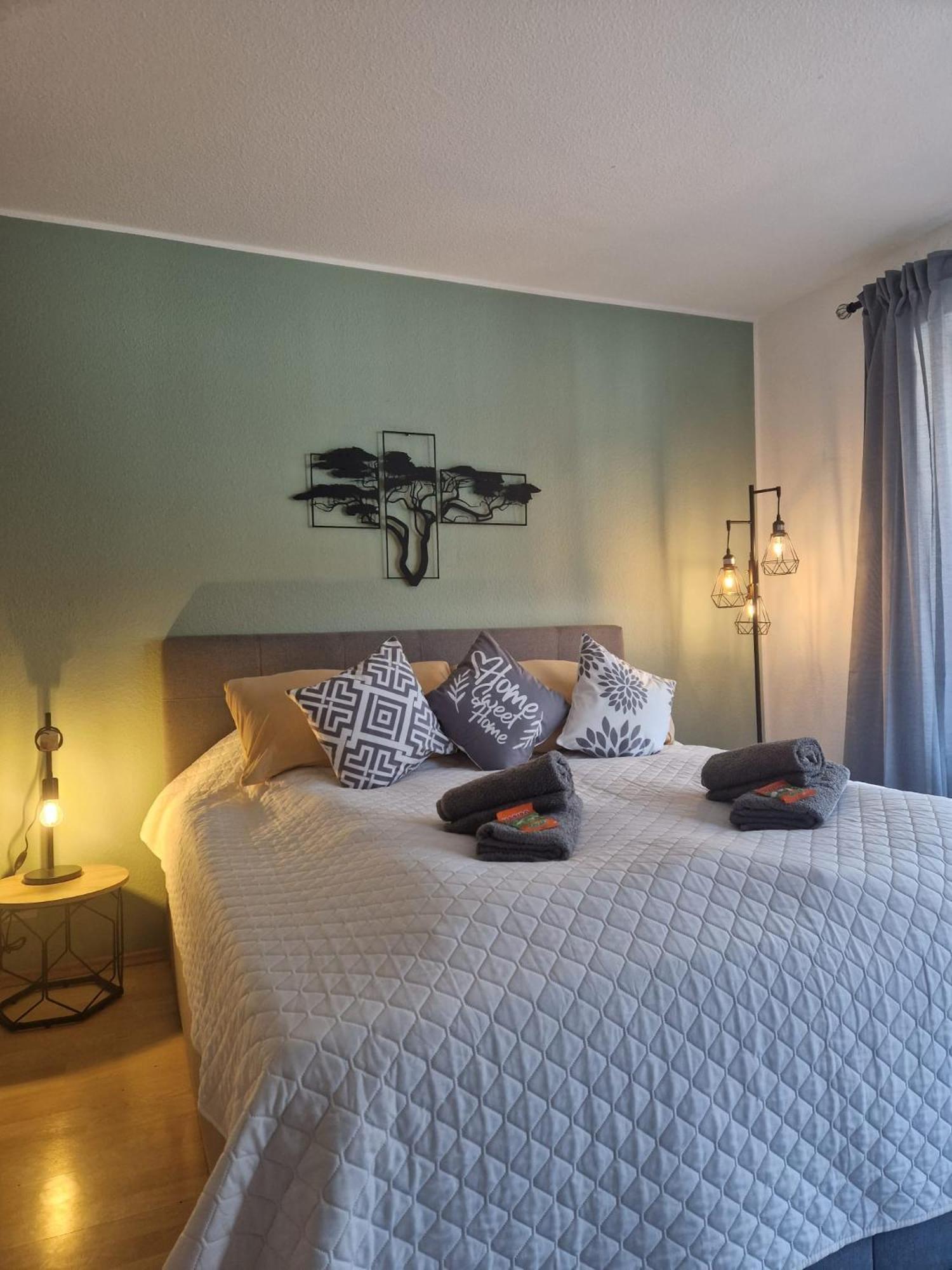 Dehome - Enjoy - Stay By Central Station Coblenza Exterior foto