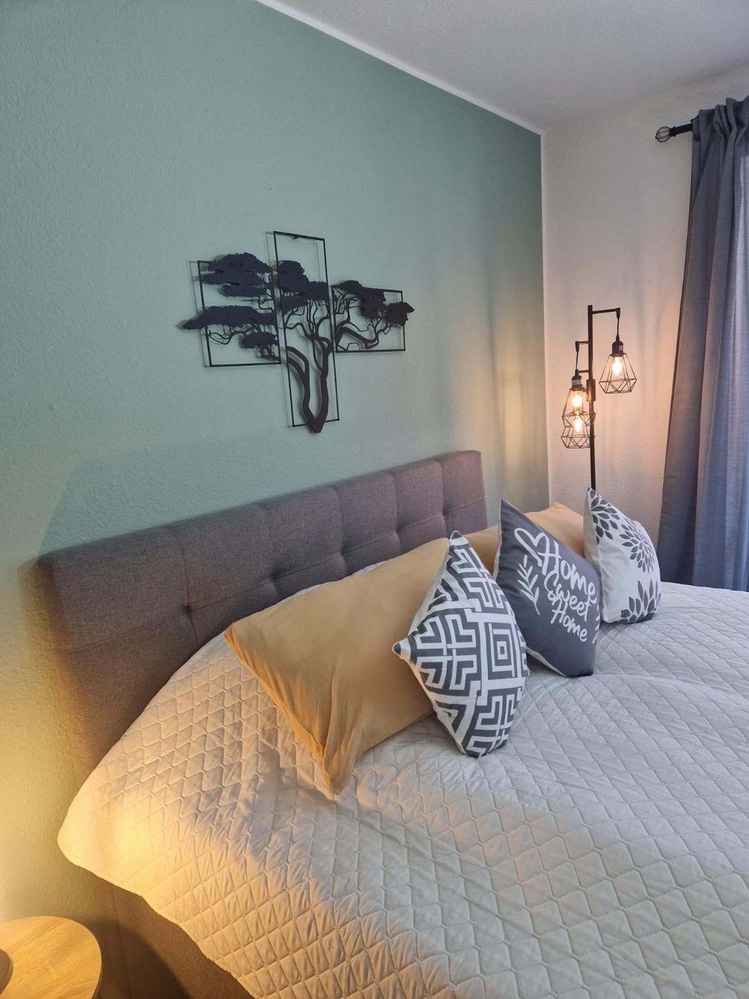 Dehome - Enjoy - Stay By Central Station Coblenza Exterior foto